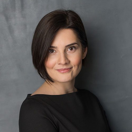 Oana Dumitrescu Google Speaker GPeC SUMMIT - cel mai important eveniment de E-Commerce si Digital Marketing din Romania